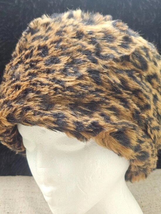 Women Hat Faux Fur Brown Cap Roud Winter Warm Russian Hat unbranded One size main image 10